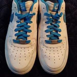 Nike Air Force 1